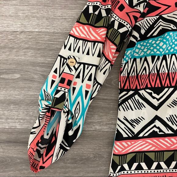 Candy Rose Tribal Print 3/4 Sleeve Tunic M - Picture 4 of 9